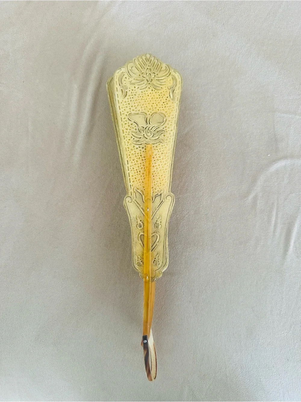 🪭 Vintage Poppy Dharsono Indonesian Javanese Leather & Horn Fan with Box